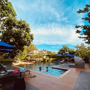 Resort Perennial, Nai Yang