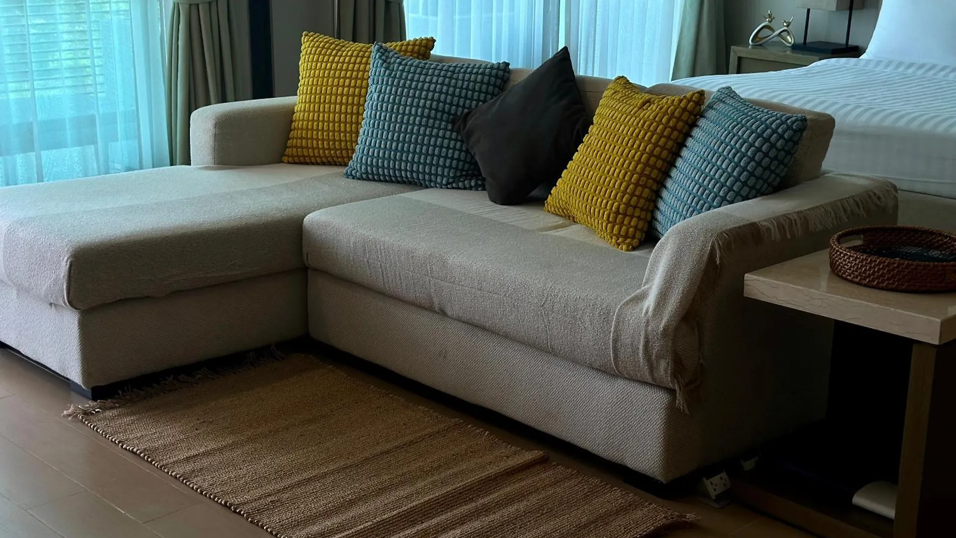 アパート The Loft Angsana By Apart Homes プーケット